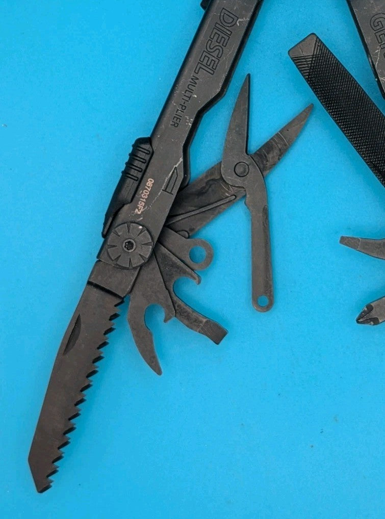 Gerber Diesel Multi Plier Multi-Tool! BLACK! WITH SHEATH!