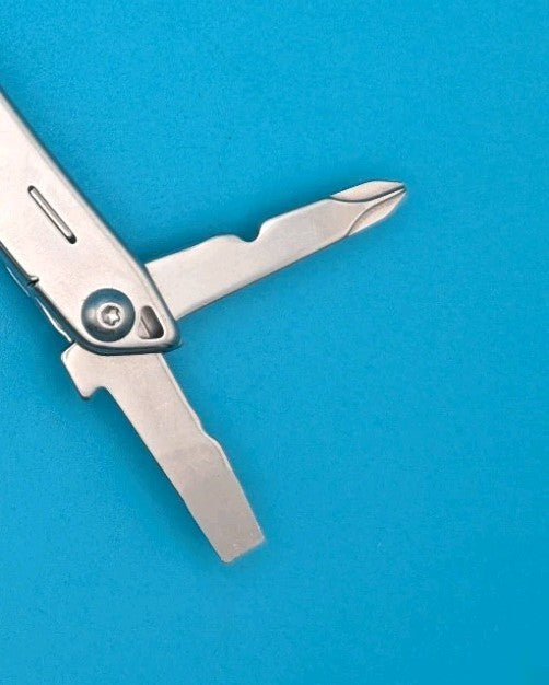 Leatherman Sidekick Multi-Tool, Knife, Pliers, Saw, Stainless!