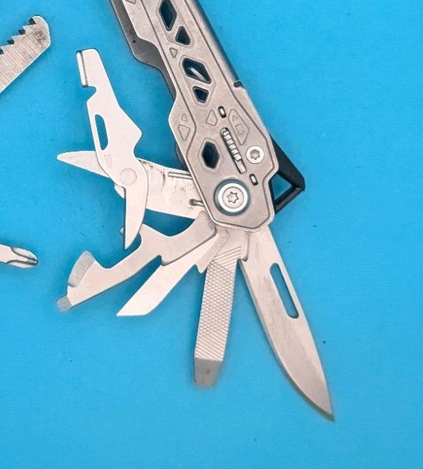 Gerber Truss Multi-Tool! FAST SHIPPING! WITH SHEATH!