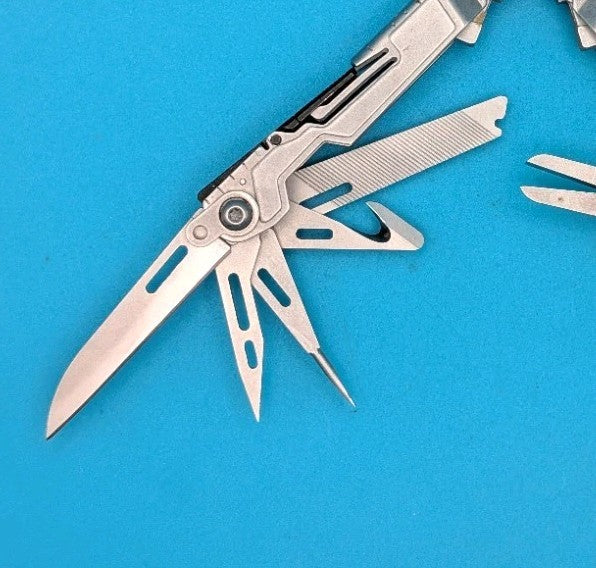 SOG PowerPint Tool Compact Lightweight Silver Multi-Tool!