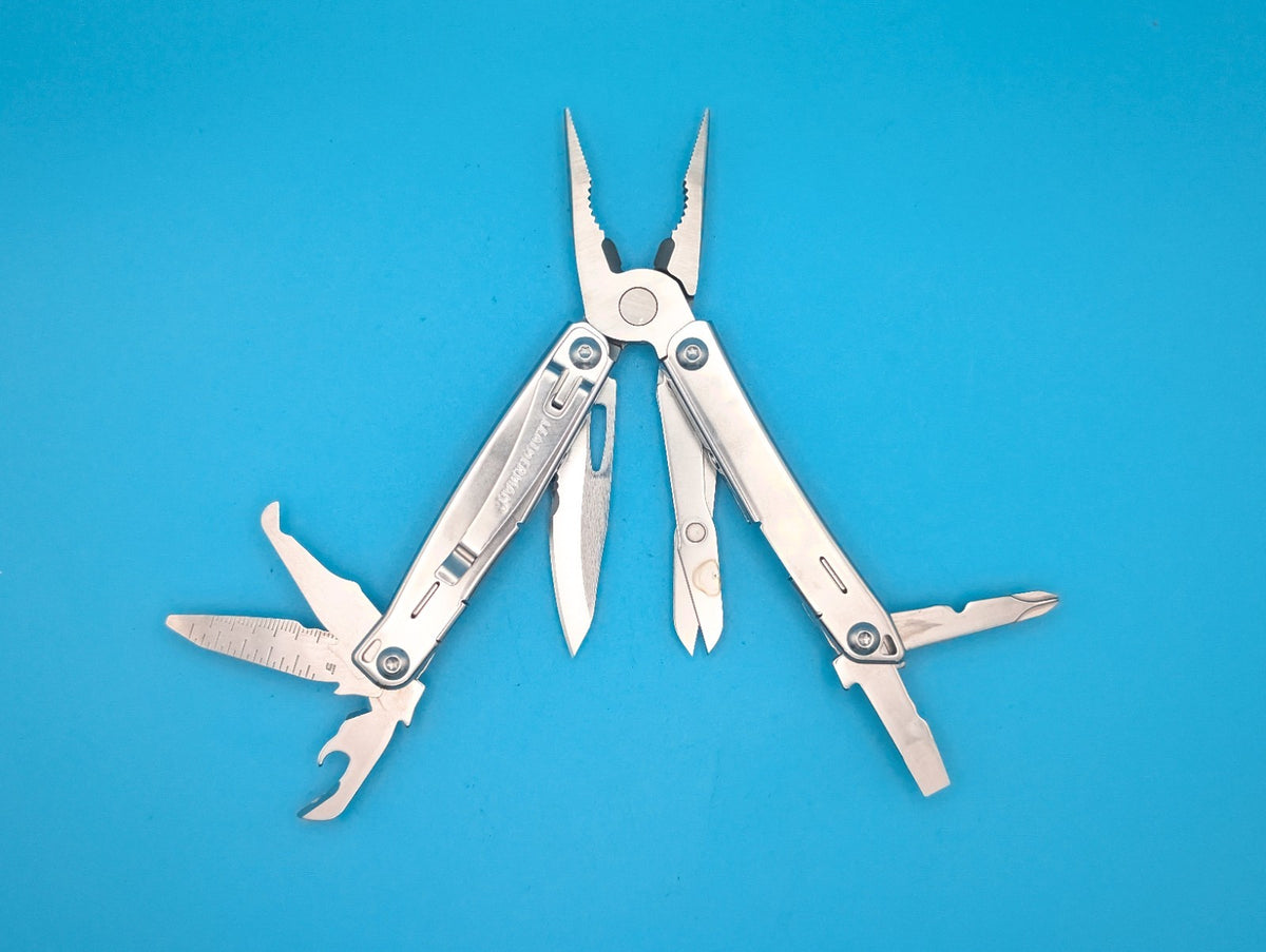 LEATHERMAN WINGMAN MULTI-TOOL! FAST SHIPPING!