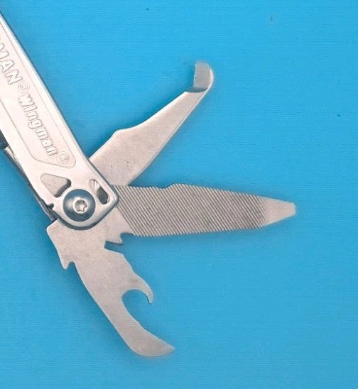 Leatherman Wingman Multi-Tool with Sheath