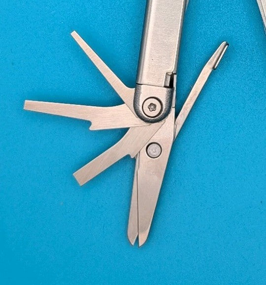 Leatherman Wave Original Vintage Retired, Dated 0301 (MAR, 2001) EXCELLENT!