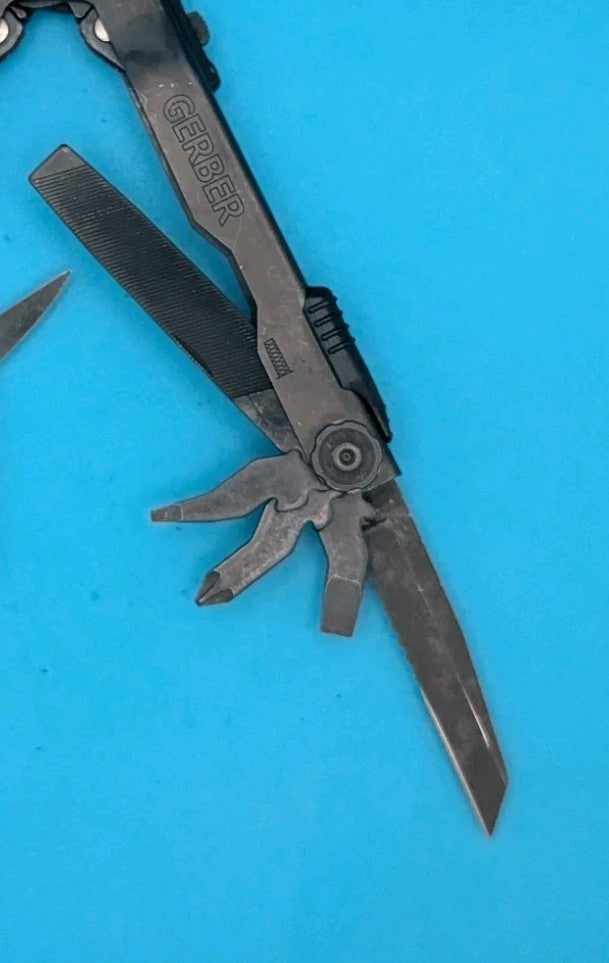 Gerber Diesel Multi Plier Multi-Tool! BLACK!