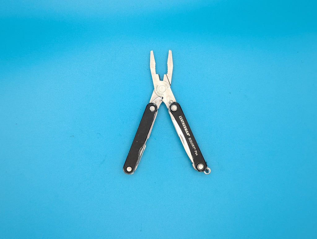 Leatherman Squirt PS4 Multi-Tool With Pliers Scissors Knife Black