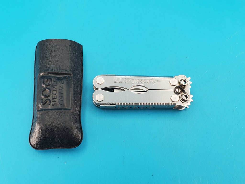 SOG Crossgrip Multitool Knife! With Sheath!