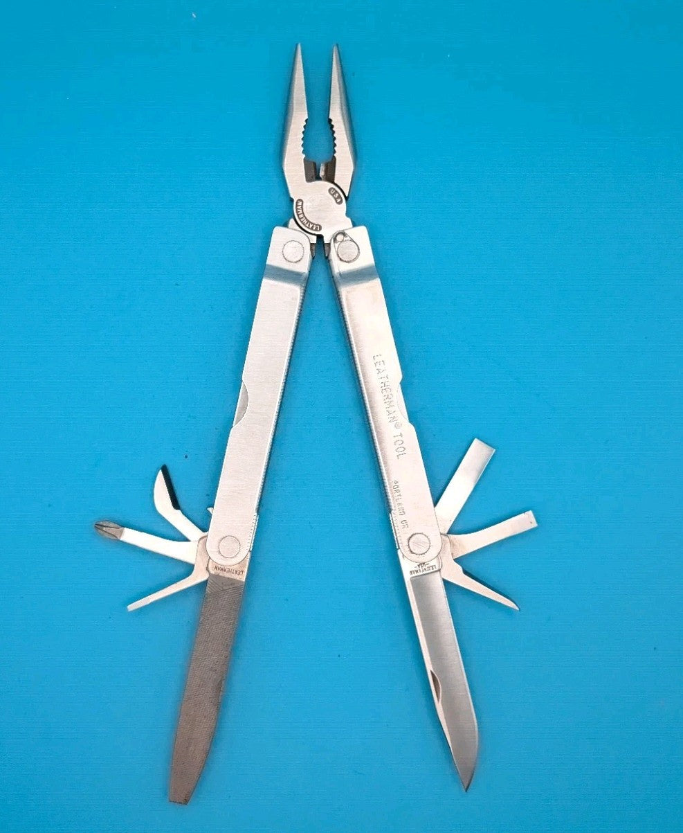 Leatherman PST Multi Tool! 03/00 Date Stamp! With Sheath!