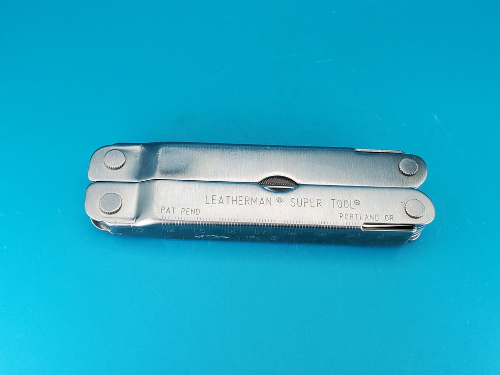 LEATHERMAN Super TOOL Multi Function Tool PLIERS, Stainless! 08/98 DATE