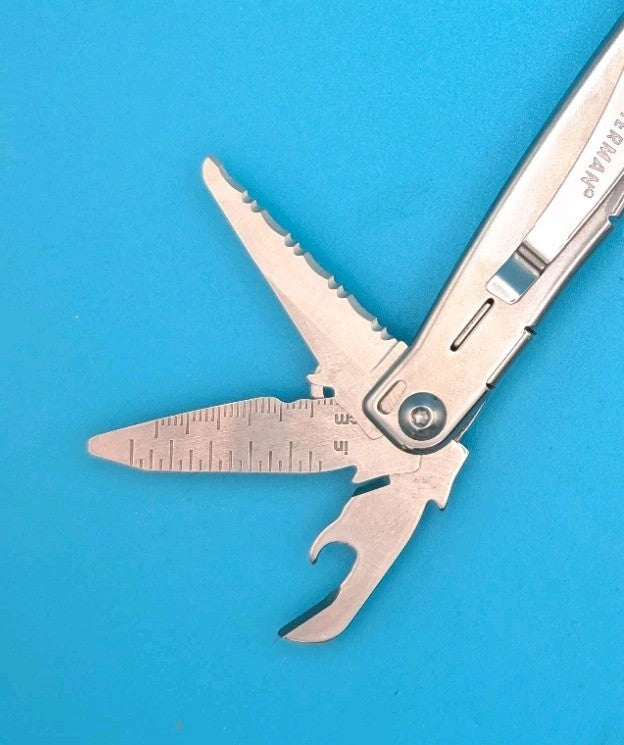 Leatherman Sidekick Multi-Tool, Knife, Pliers, Saw, Stainless! With Sheath!