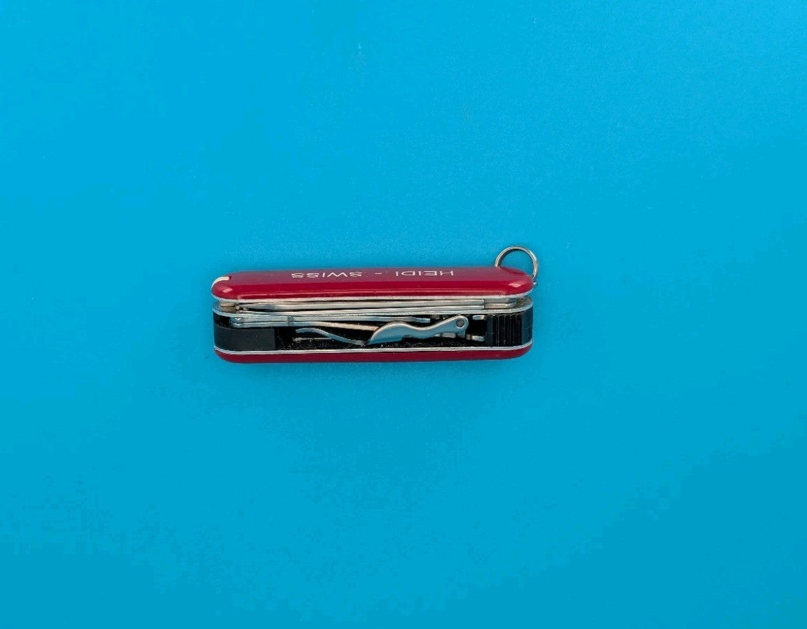 Victorinox Swiss Army Knife - Key Chain - Nail Clip 580 - Red! *HEIDI - SWISS*