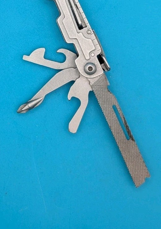 SOG Power Access Deluxe Knife with Pliers!