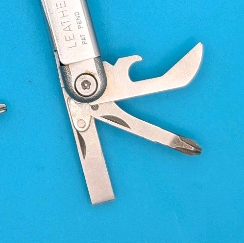 Leatherman Wave Original Vintage Retired, Dated 0401 (APRIL, 2001)