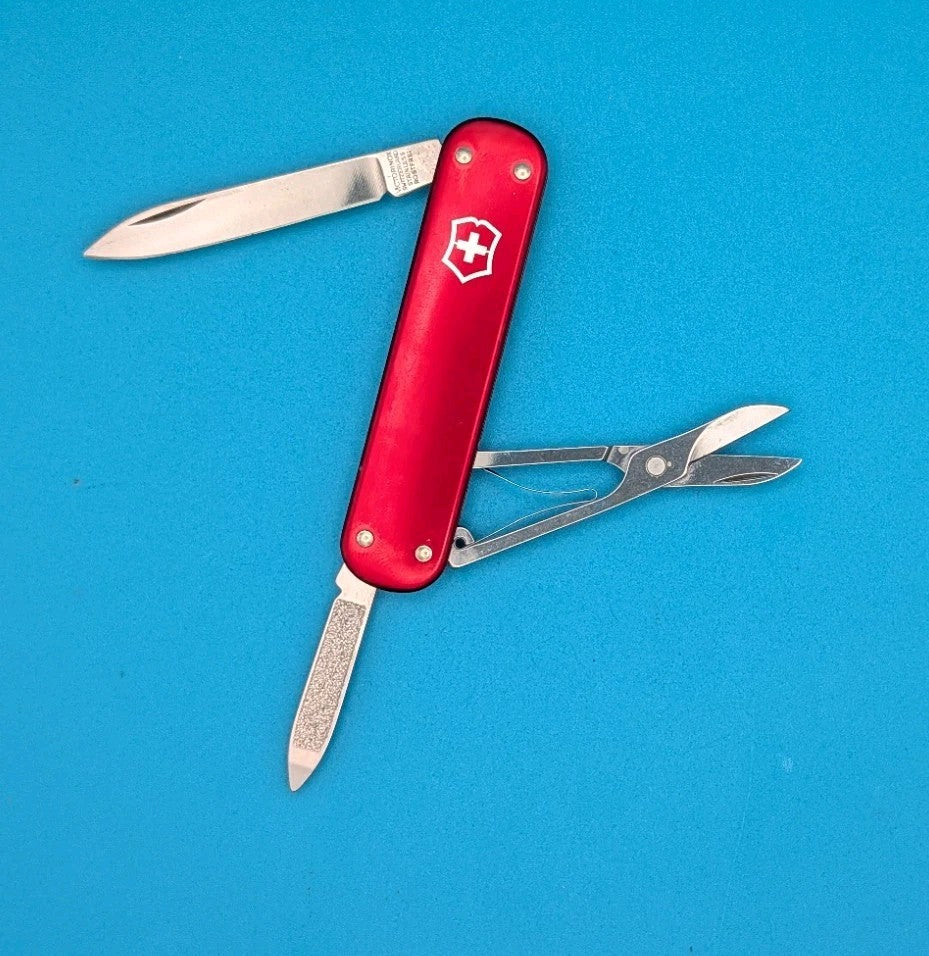 Victorinox Money Clip Red Alox Swiss Army Knife Multi Tool!
