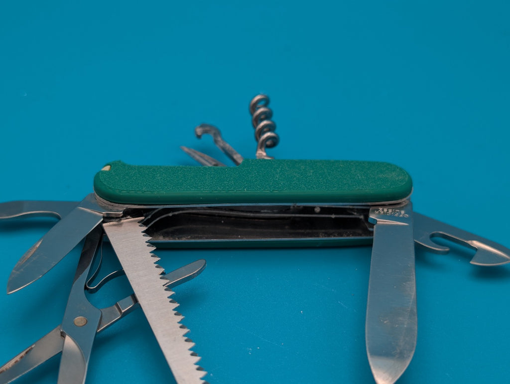 Custom Victorinox Huntsman Green & Black Swiss Army Knife Multi Tool!
