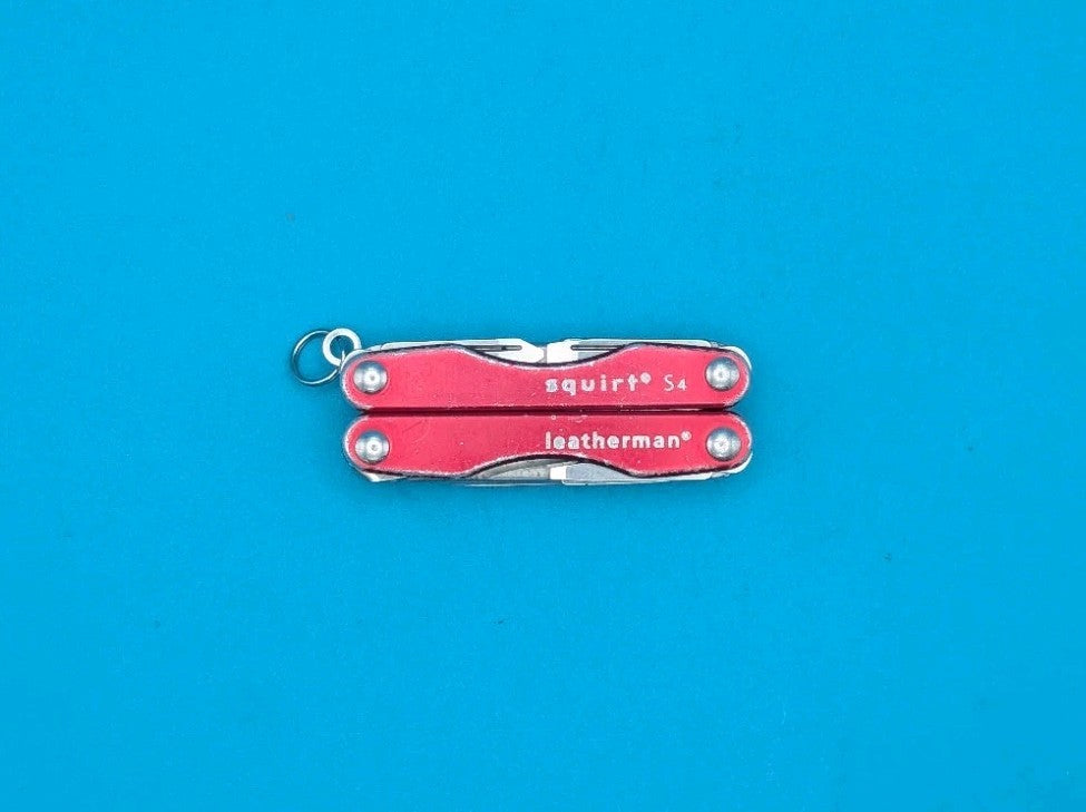 Leatherman Squirt S4 Multi-Tool, Key Ring, Retired, RED!