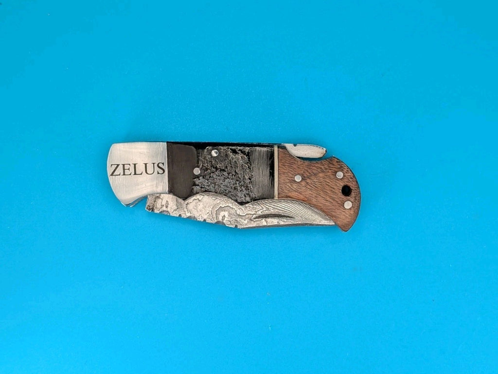 Zelus Damascus Blade Plain Edge Lockback Knife! With Leather Sheath!