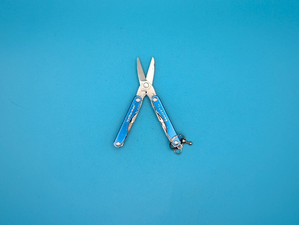 Leatherman Squirt S4 Multi-Tool, Key Ring, Retired, BLUE!