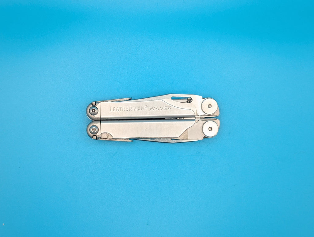 Leatherman Wave Multi Tool! Stainless! Retired! Free Shipping!