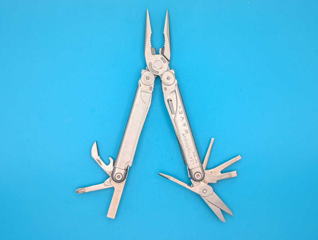 Vintage Leatherman Wave Original Multi Tool! , Dated 03/02 (MAR, 2002)
