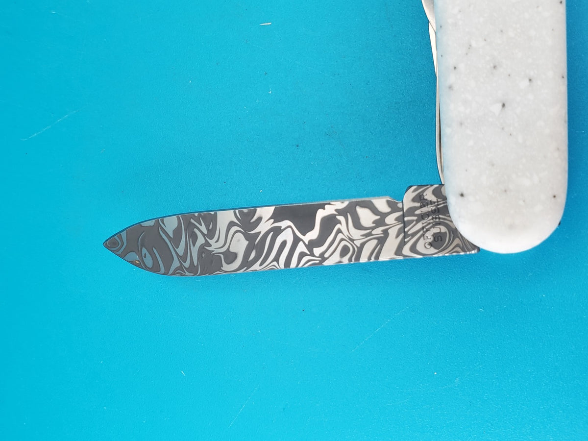 2025 Victorinox Companion Corian Handle Damast Blade Swiss Army Knife #4879/7000