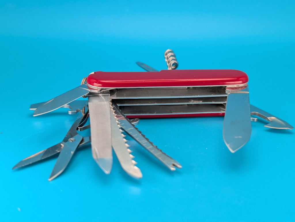 Victorinox Original Handyman Swiss Army Knife Multi Tool, Pliers, 91mm